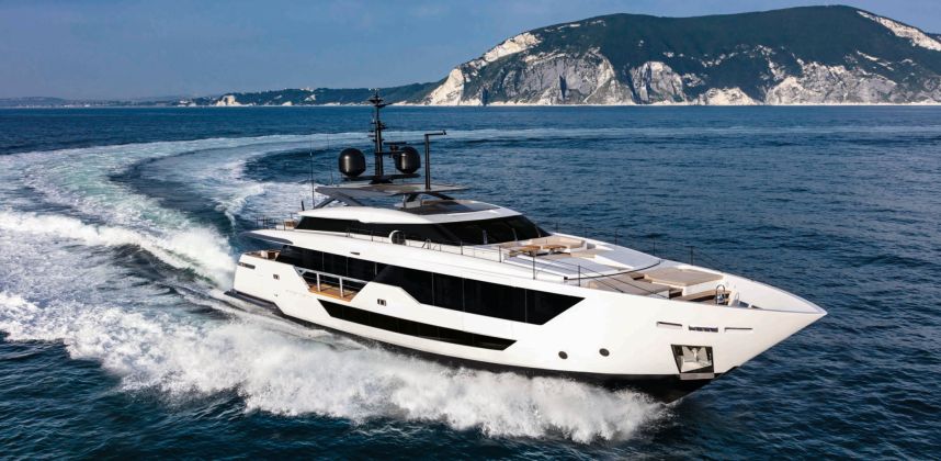 FERRETTI CUSTOM LINE 32.82M NEW BUILT PROJECT (HULL 16) OWNER CONSULTANCY